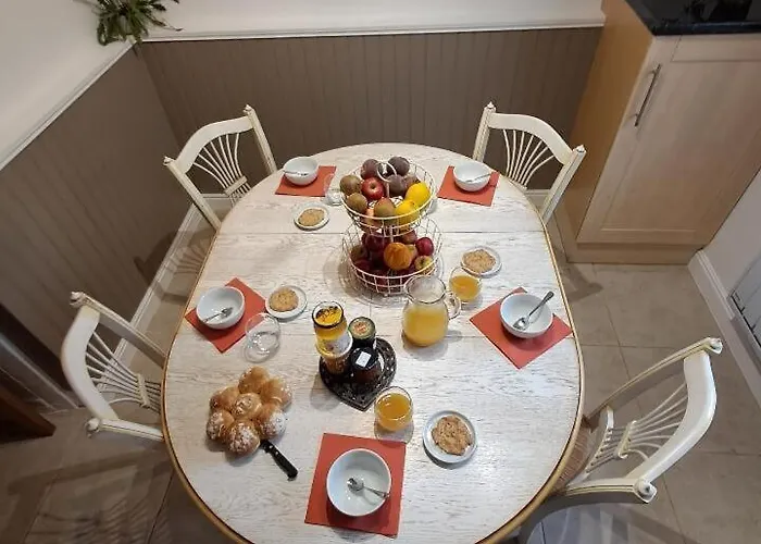 En Bord De 別荘 Lézignac-Durand